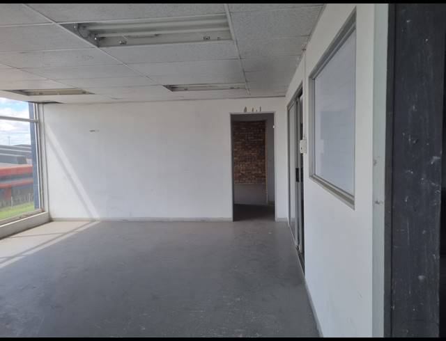 630M² WORKSHOP TO LET IN NELSPRUIT CENTRAL